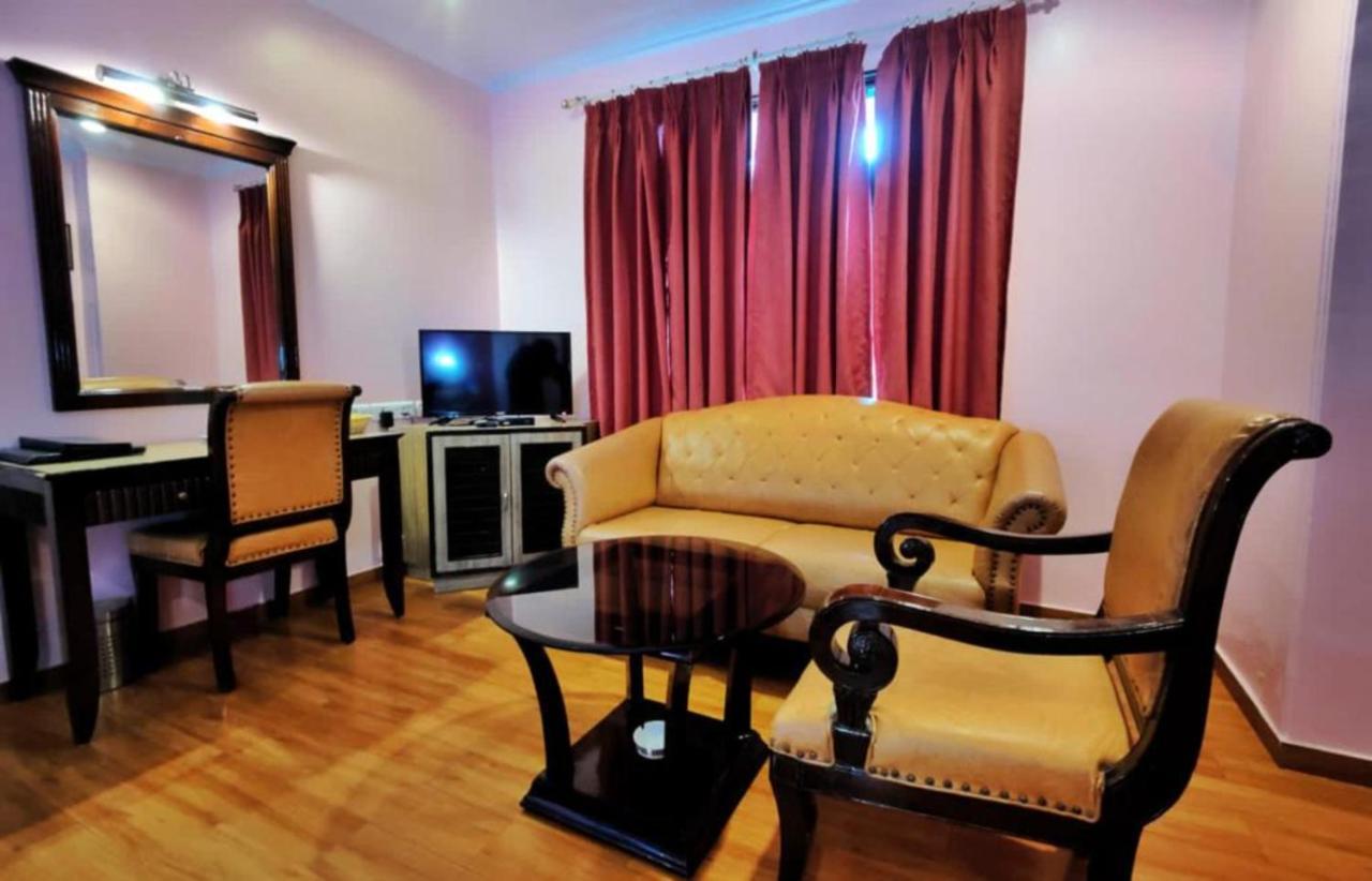 Hotel Marc Shimla Luaran gambar