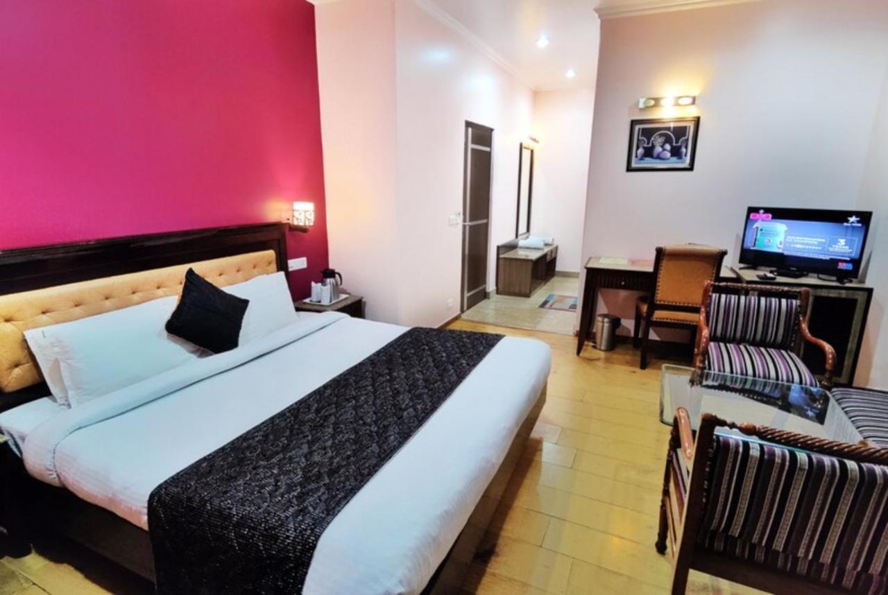Hotel Marc Shimla Luaran gambar