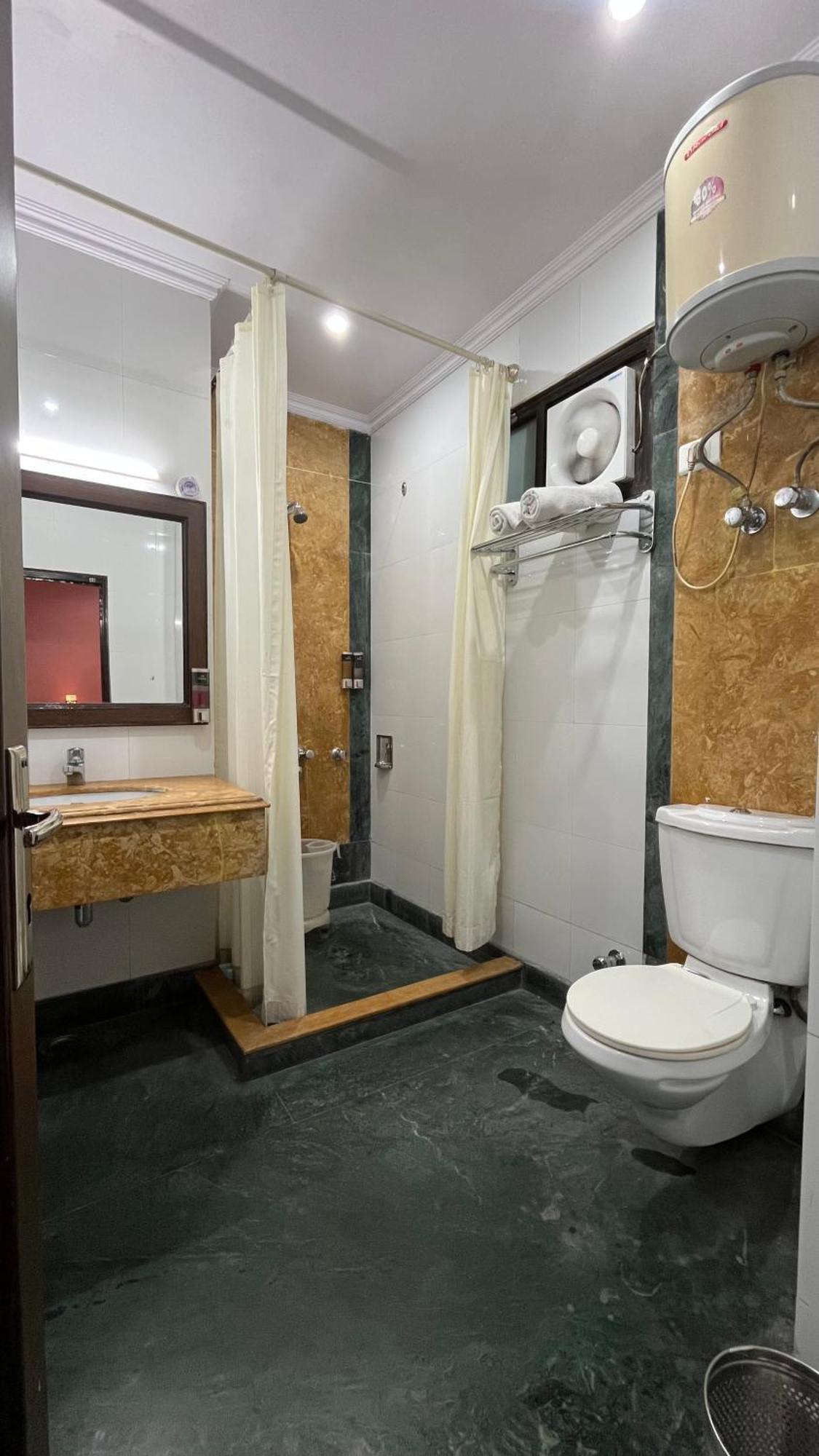 Hotel Marc Shimla Luaran gambar