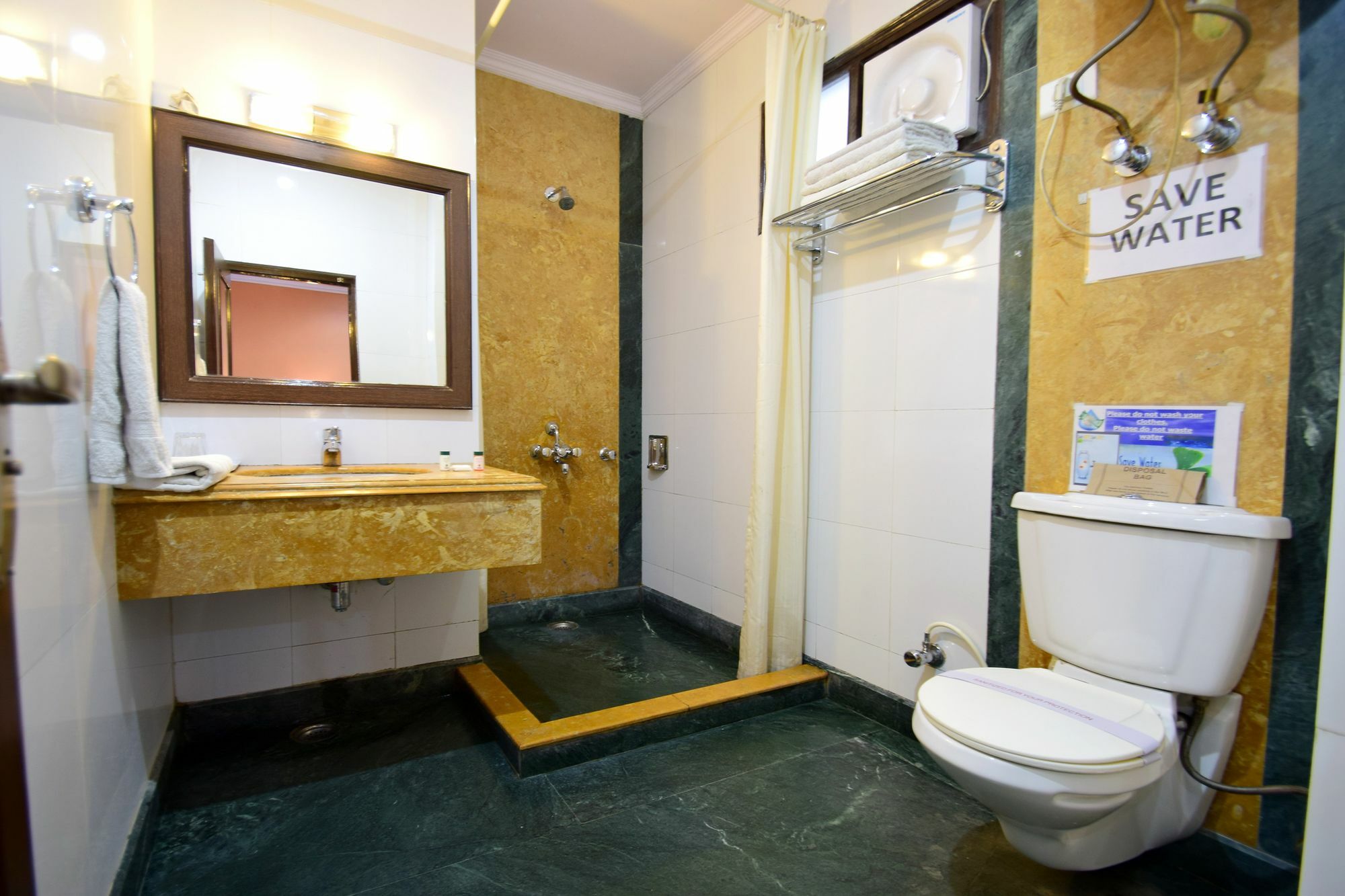 Hotel Marc Shimla Luaran gambar